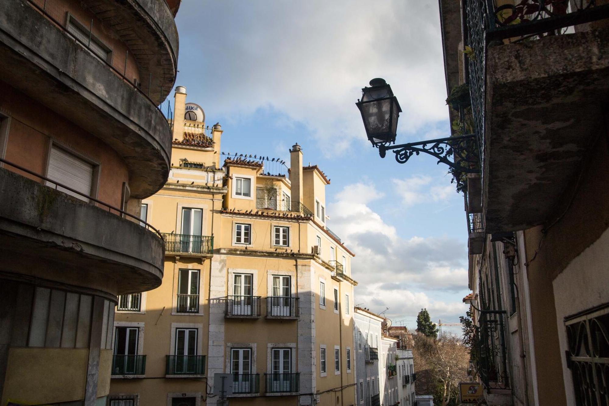 Flh Fresh And Cozy Old Town Duplex Apartment Lisbon Exterior photo